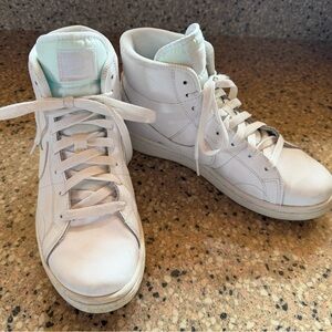 Women’s Nike White Court Royale 2 Mid